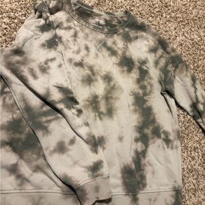 Sonoma Men's Gray Tie-Dye Crewneck Sweater